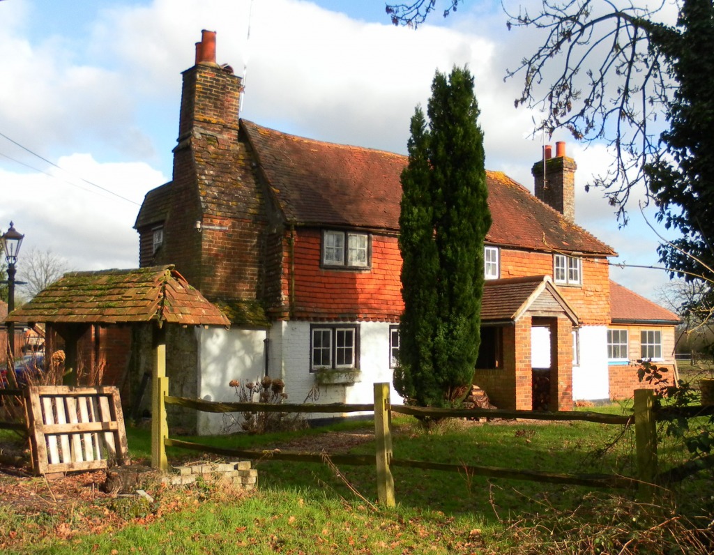 Old Cottage in Crawley, West Sussex, England jigsaw puzzle in Puzzle of the Day puzzles on TheJigsawPuzzles.com